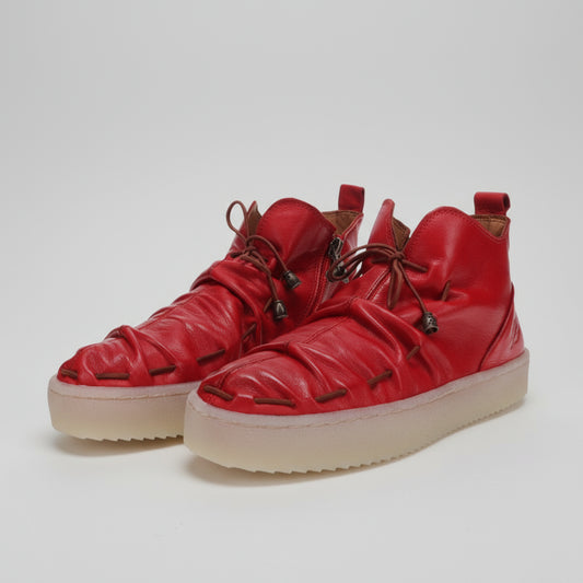 COLOR: Red Pepper